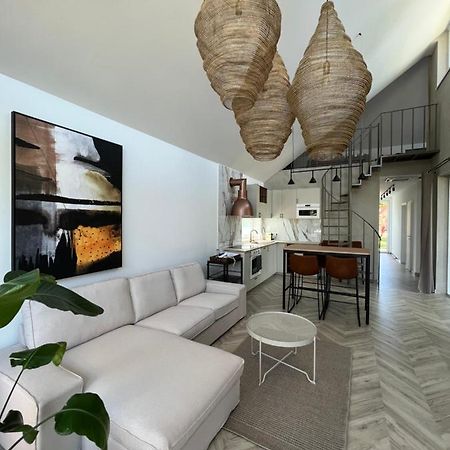 Beige Villa Balatonkenese Kültér fotó