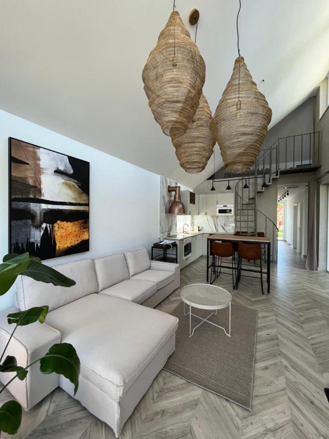 Beige Villa Balatonkenese Kültér fotó