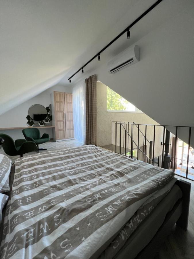 Beige Villa Balatonkenese Kültér fotó